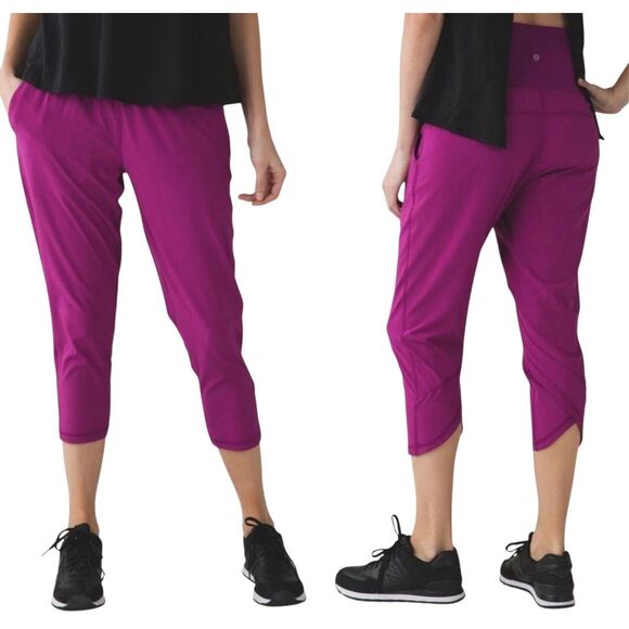 Lululemon Athletica Tranquil Cropped Fold Over Waist in Royal Plum Fuschia Swift - Picture 2 of 12